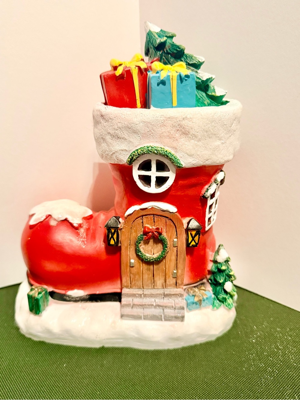 Christmas Decor - Picture 2 of 8